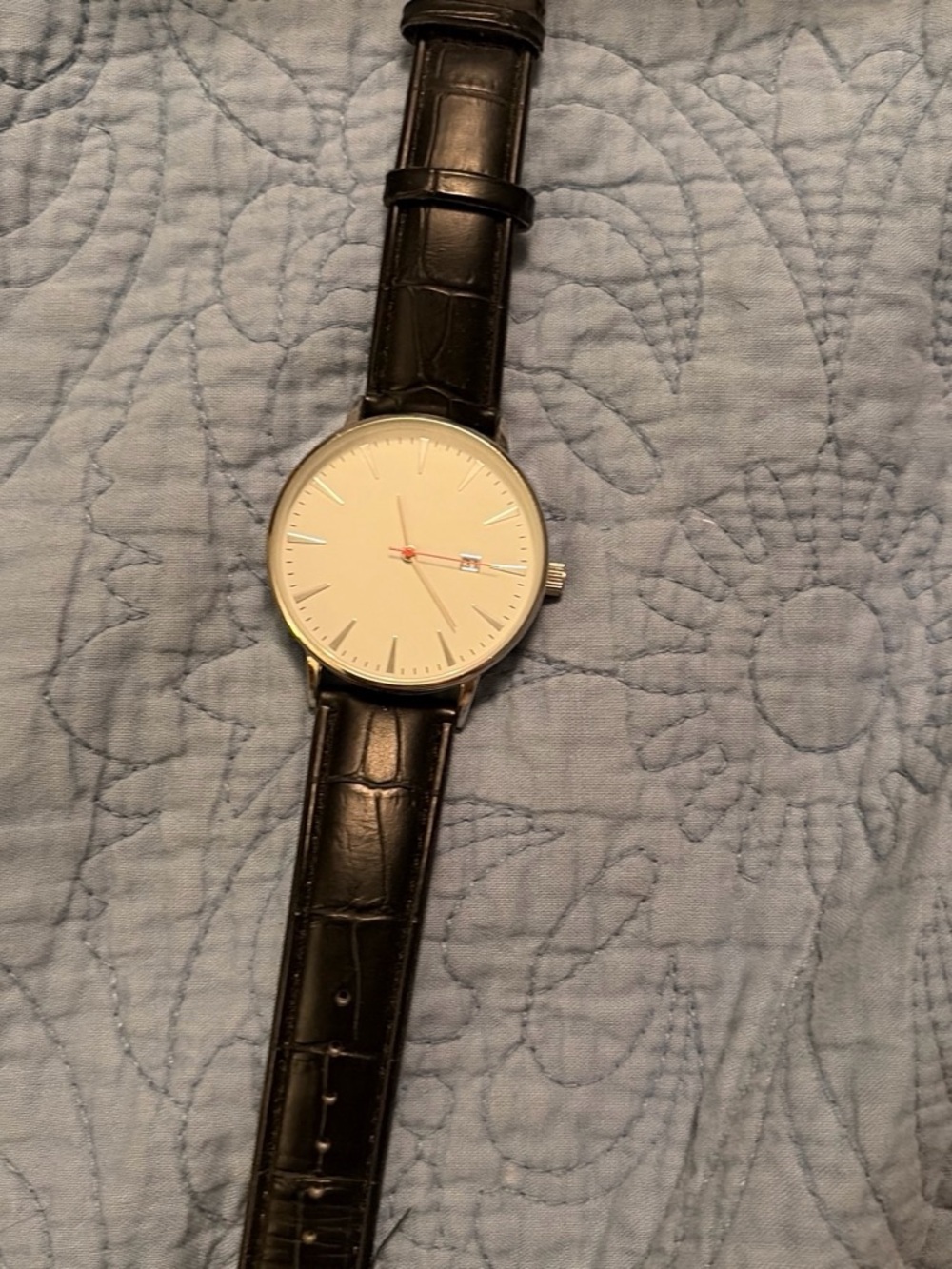 Classic Minimalist Men’s Black Leather Strap Watch - Unbranded